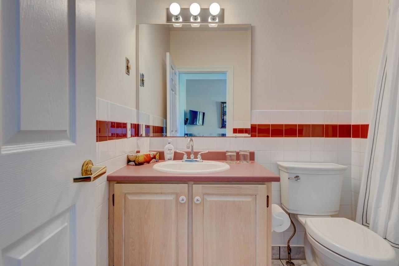 Breakwater Inn Peggy's Cove Bagian luar foto