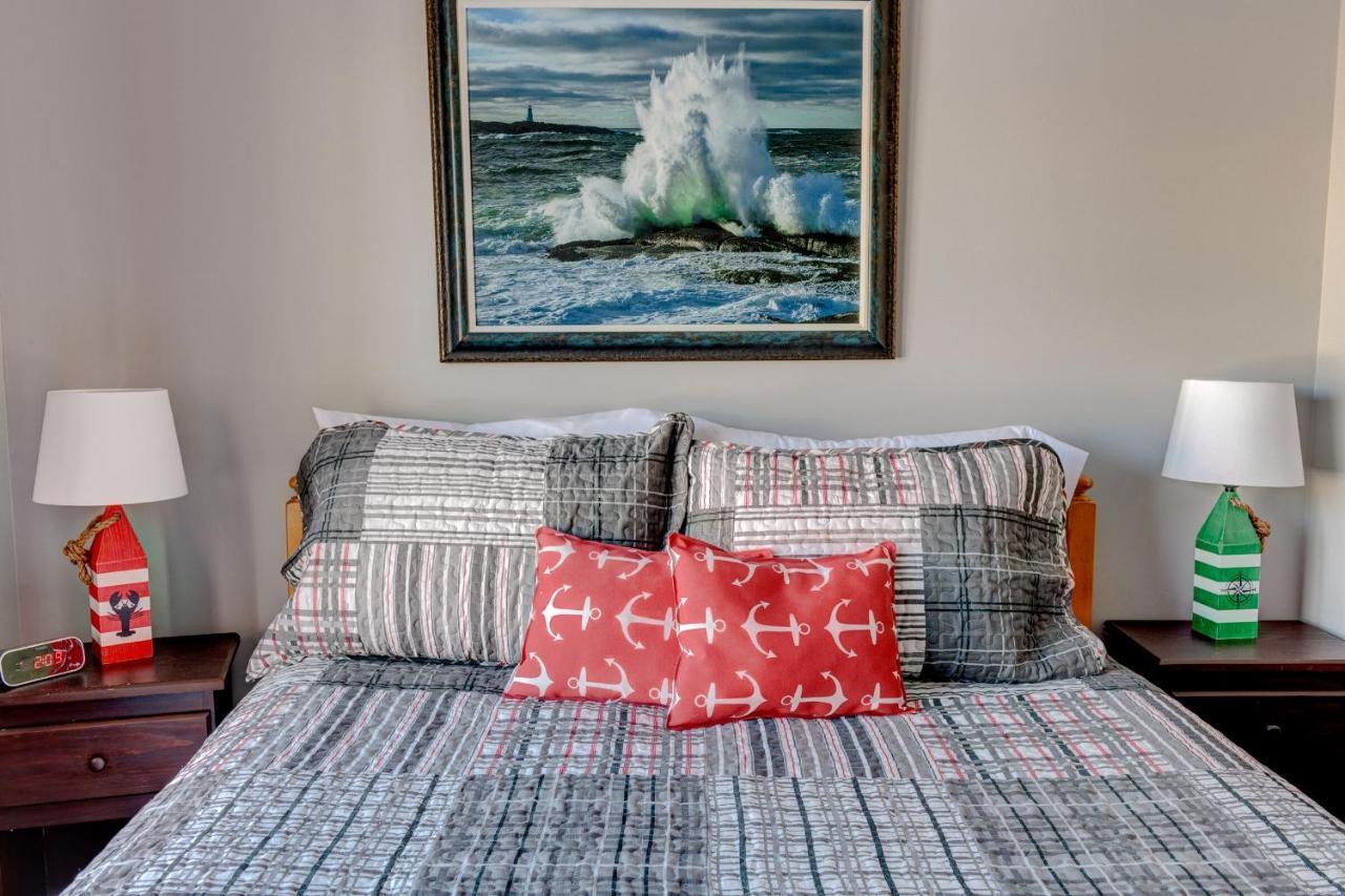 Breakwater Inn Peggy's Cove Bagian luar foto